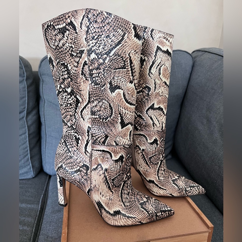 Vince Camuto “Senimda” Snakeskin Patterned Women's Mid-Calf Boots